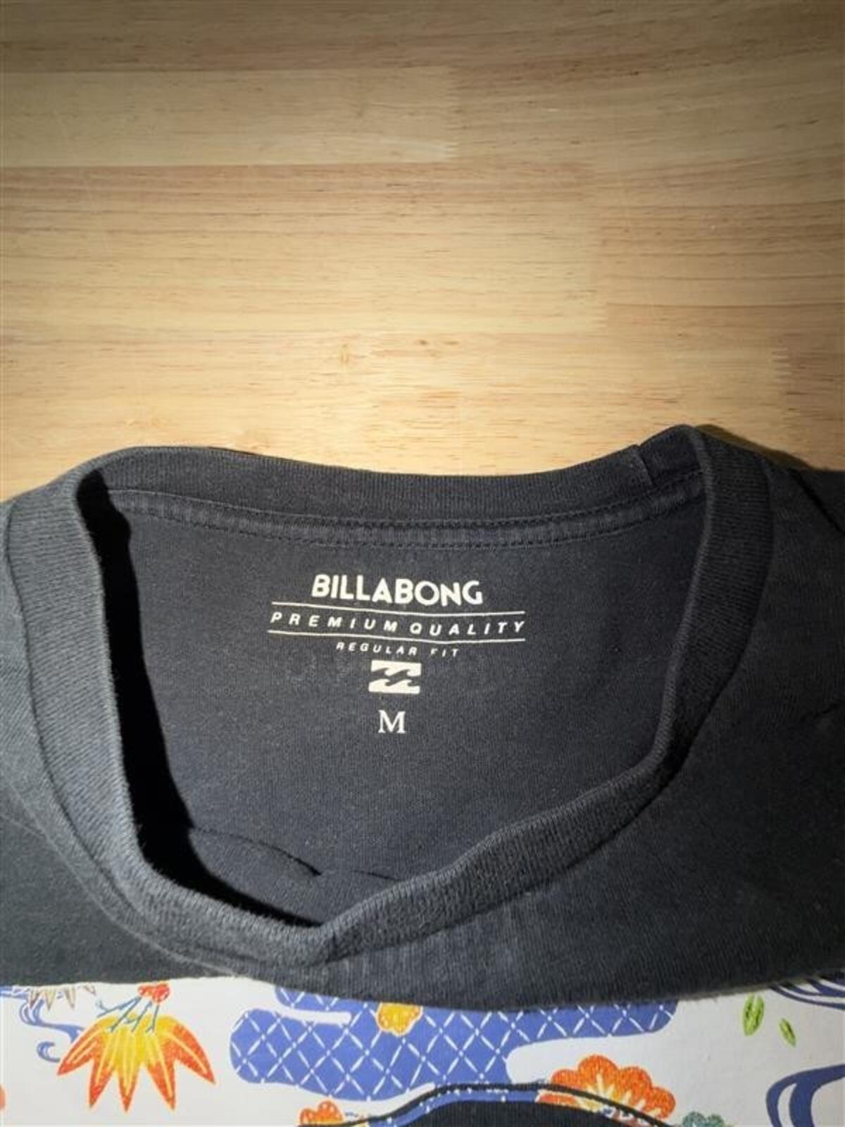 Billabong Graphic Tee Size M 2010s Black Surf Skate Shirt