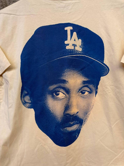 Y2K Kobe Bryant #8 LA Dodgers T-Shirt Cream Lakers Size L