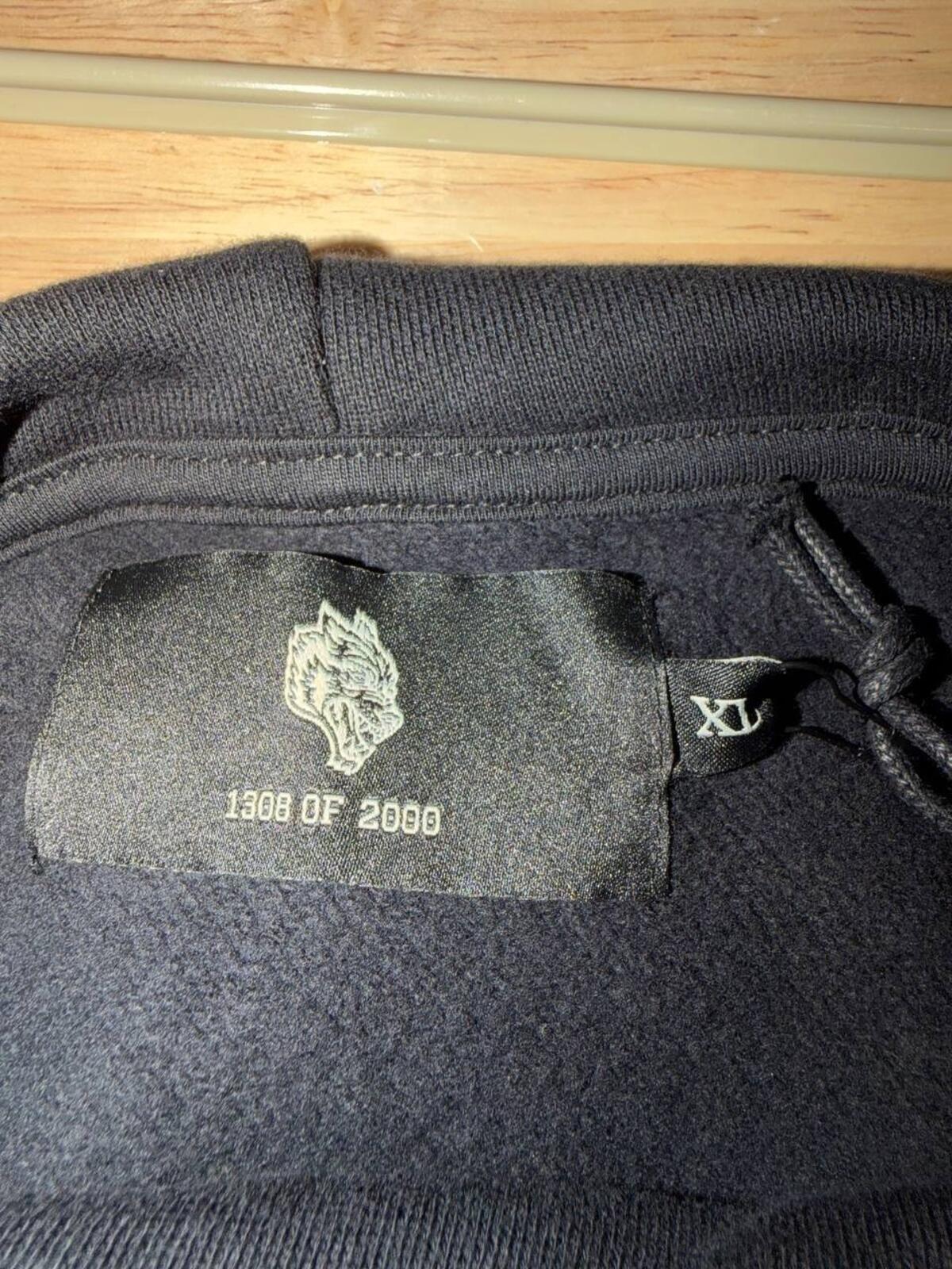 Darc Sport OnlyUs Hoodie XL 1308/2000 Wolves Limited Release