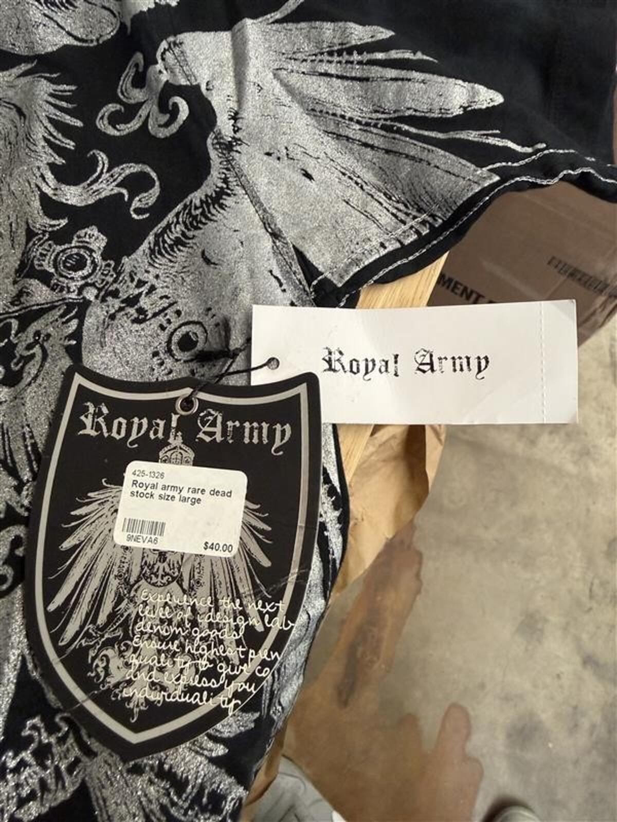 2023 Royal Army Eagle Crest Graphic Tee Deadstock Size L Y2K