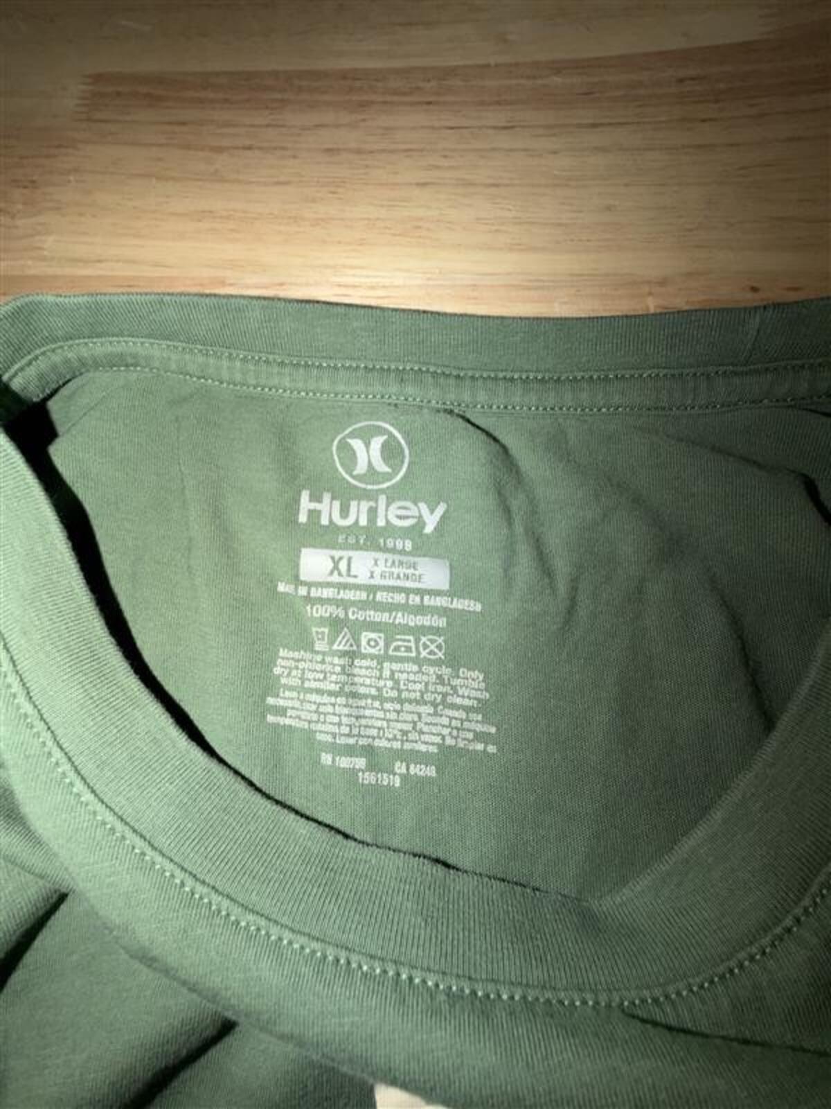 Hurley Surf Enjoy Tee Size 2XL 2010s Green Beach Graphic