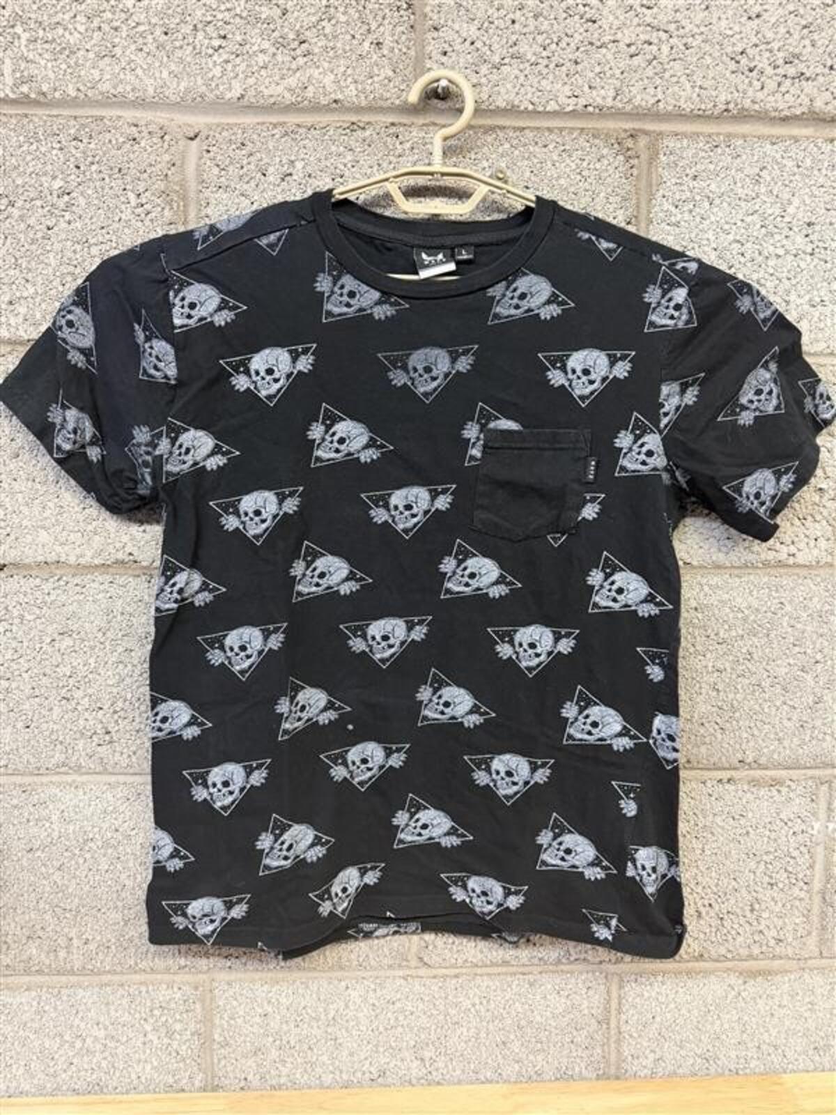 WXYZ Skull Print T-Shirt Size L 2010s Black All Over Graphic