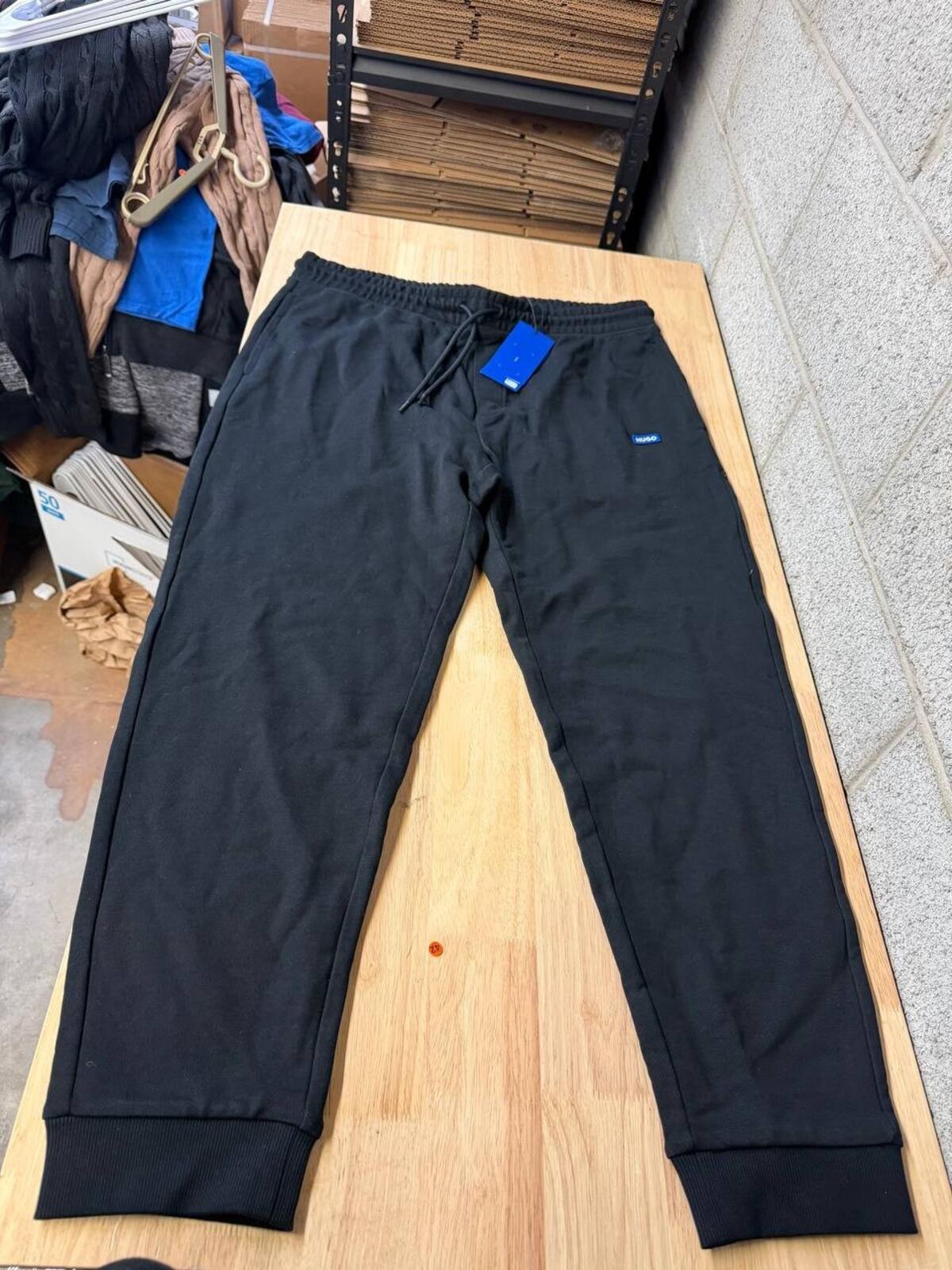 HUGO Black Logo Jogger Sweatpants NWT XL Designer Pants
