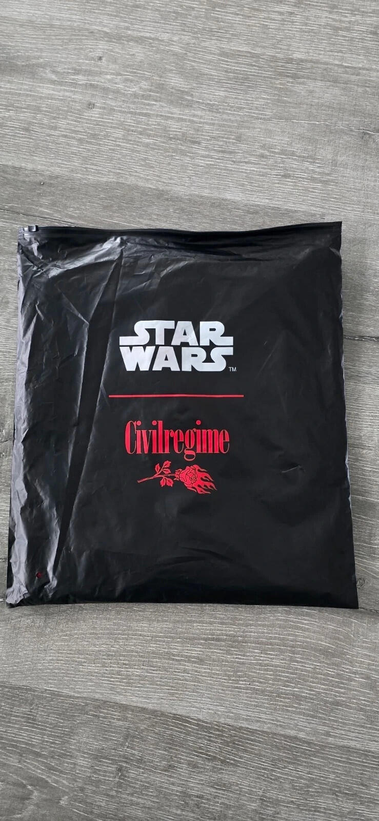 Civil Regime Star Wars Darth Vader Graphic Tee L